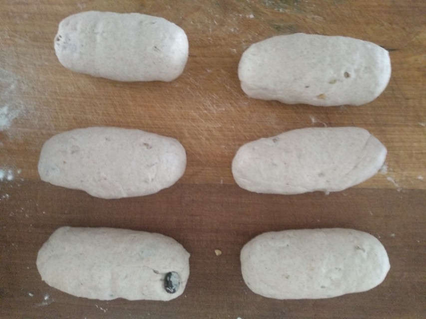 全麦坚果餐包,黑麦全麦面包早餐欧包