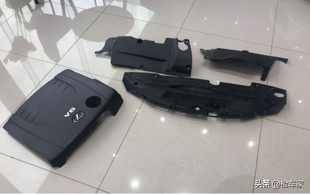 雷克萨斯is250c敞篷报价二手,9年的雷克萨斯is还能购买吗