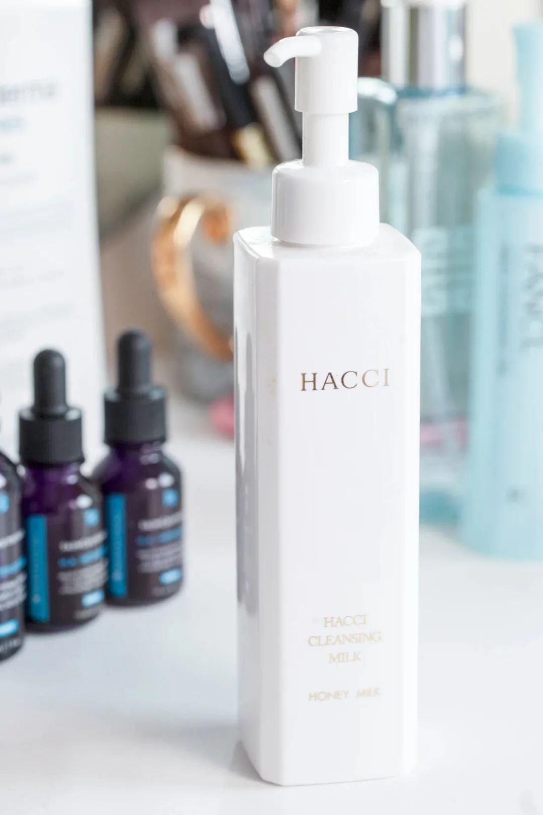 王一博双十一必买清单 (王一博夏日冲浪店穿什么品牌的衣服)