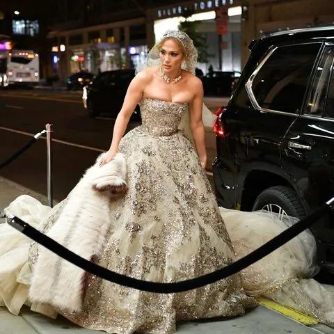 詹妮弗·洛佩兹现场,詹妮弗洛佩兹最新订婚视频