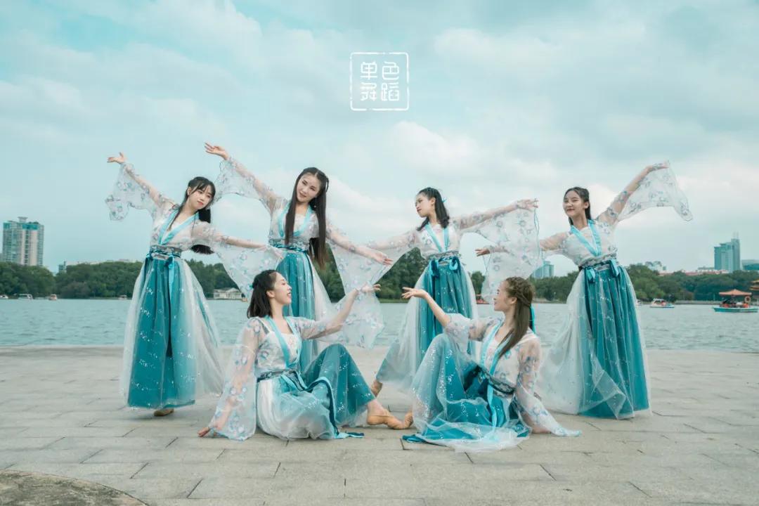 坚持学舞蹈的好处语录,自学舞蹈对以后学习舞蹈有帮助吗