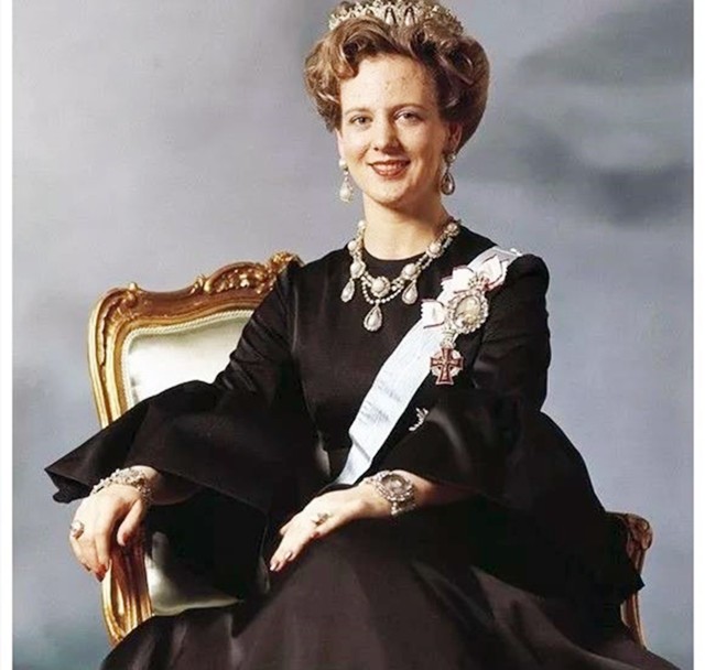 莫迪什么时候参观兵马俑的,莫迪访华第一站西安