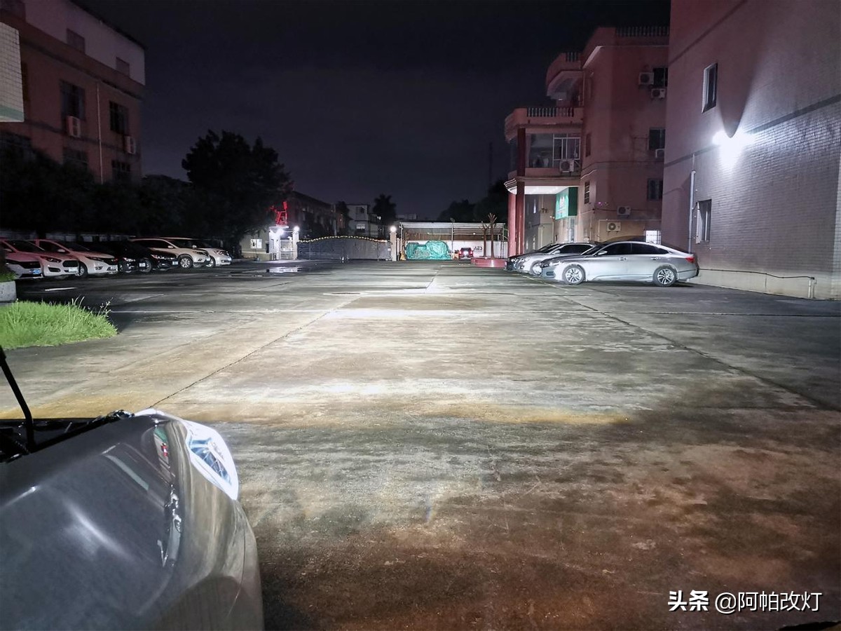 轩逸车灯改led车灯怎么改,轩逸经典卤素灯直接换led灯泡教程