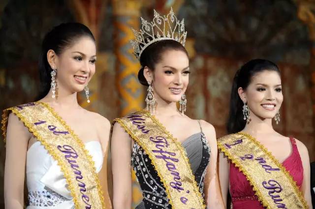 大多数人给泰国贴的标签是“人妖”，泰国为什么盛产人妖？