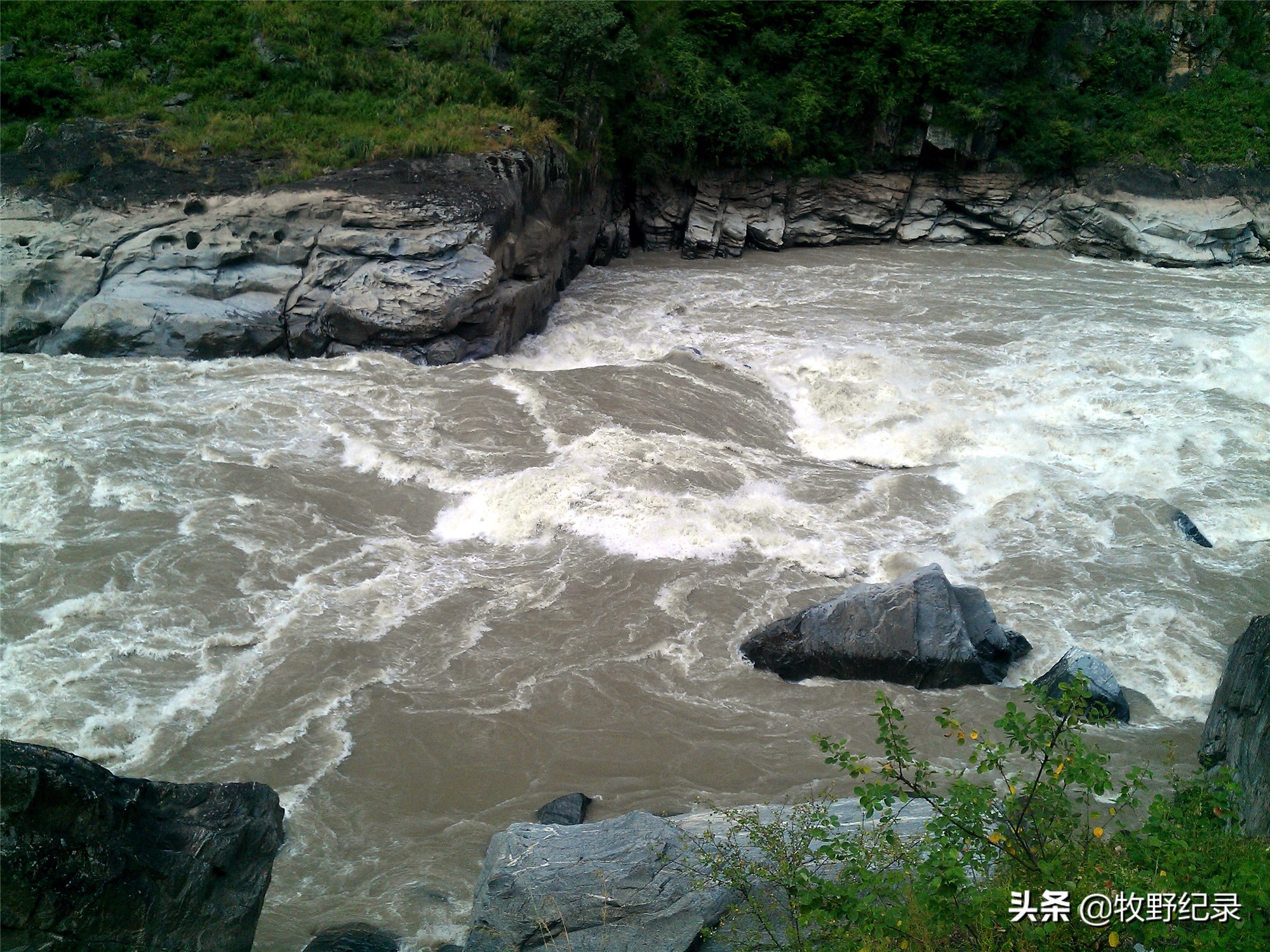 三江并流旅游攻略,怒江三江并流现场