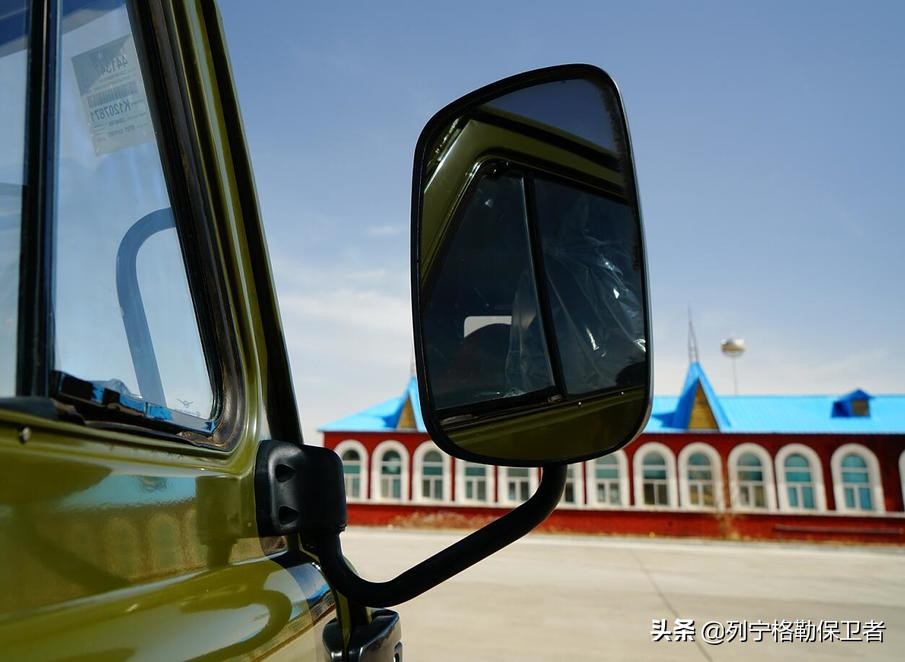 综合研判苏军UAZ-452型1吨级越野指挥车技战术（1）