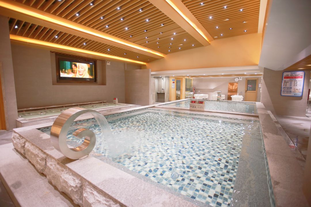 休闲汗蒸馆推荐,这家汗蒸馆超火爆