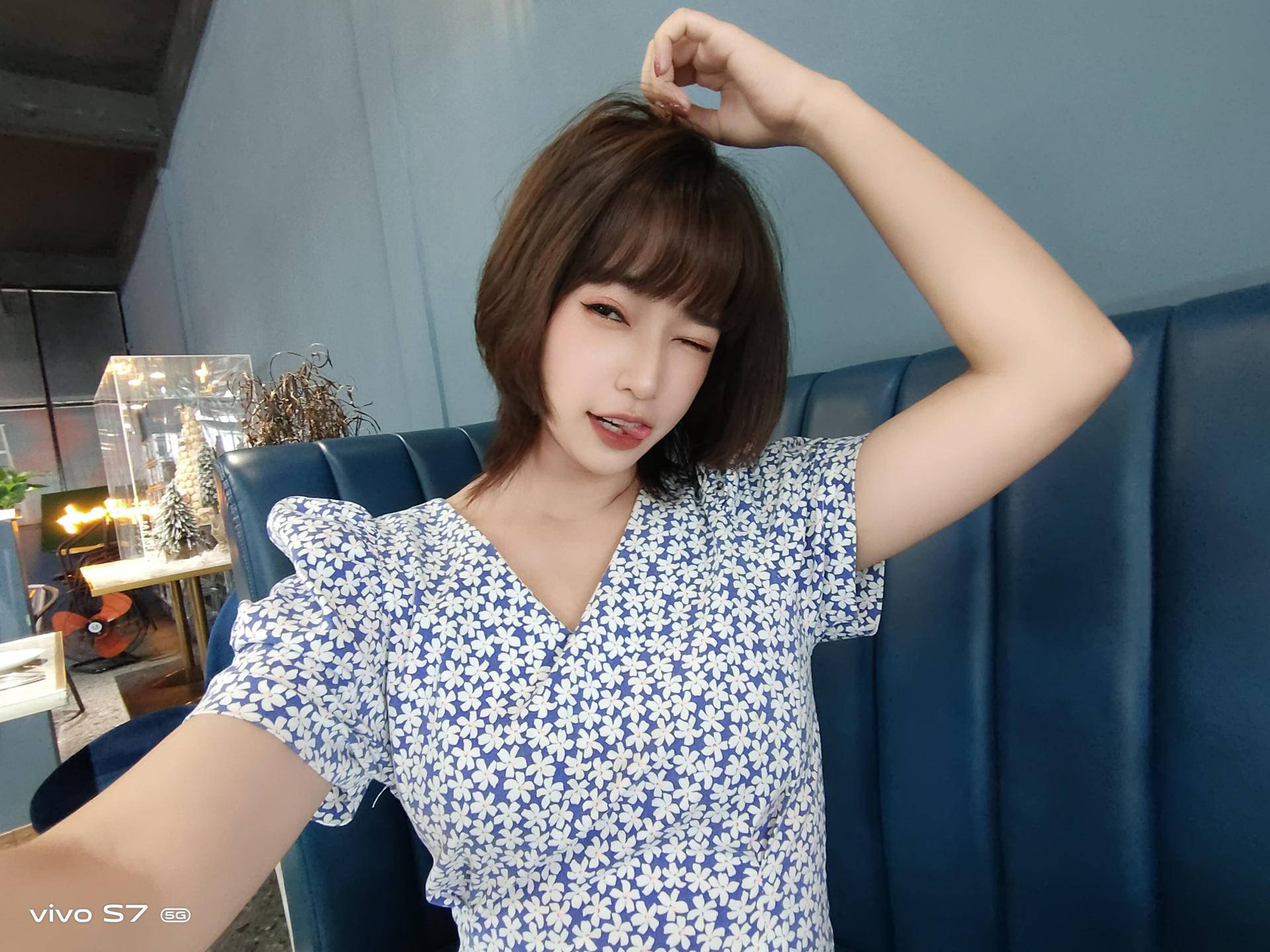 轻薄多彩的vivos7,轻薄自拍旗舰vivo