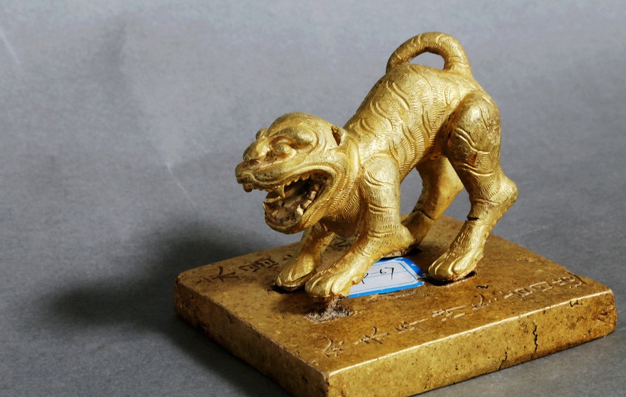 100个真实奇案故事,传奇故事曾经的杀人案