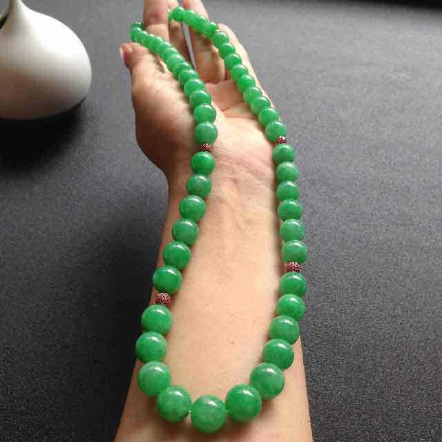 翡翠鉴别一般怎么鉴定,怎样辨别真假翡翠最有效的方法