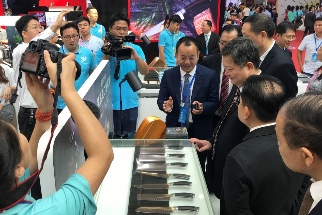 领航*江阳**刀力量,美珑美利荣膺“*江阳***刀名**”