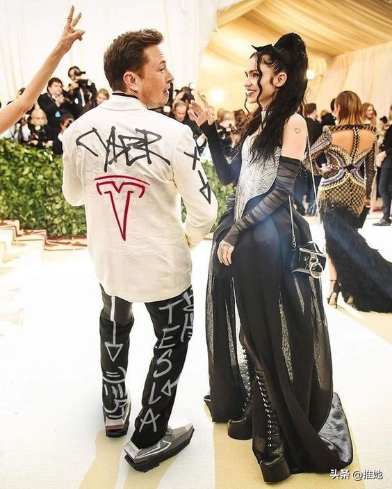 美国首富马斯克发表言论,世界首富马斯克儿子断绝父子关系