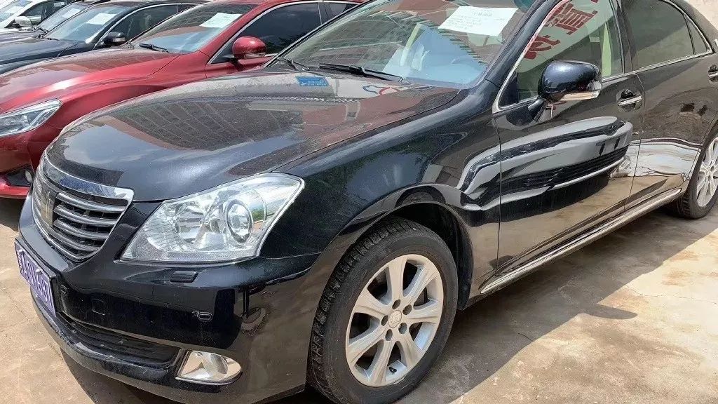 13代皇冠拍卖最高价,12代皇冠拍卖40多万