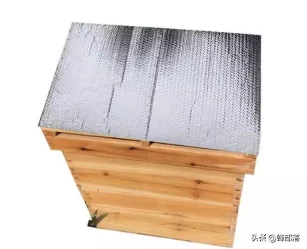 土蜜蜂养殖用哪种蜂箱好,蜜蜂如何在蜂箱内保温养殖