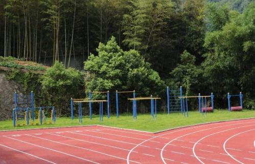 合成材料复合材料整理,合成材料面层