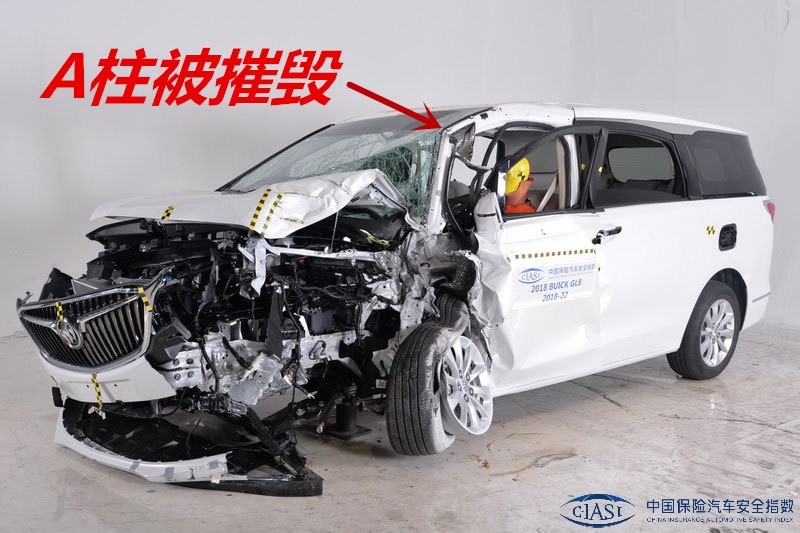 gl8各代舒适度比较,gl8舒适性好还是塞纳舒适性好