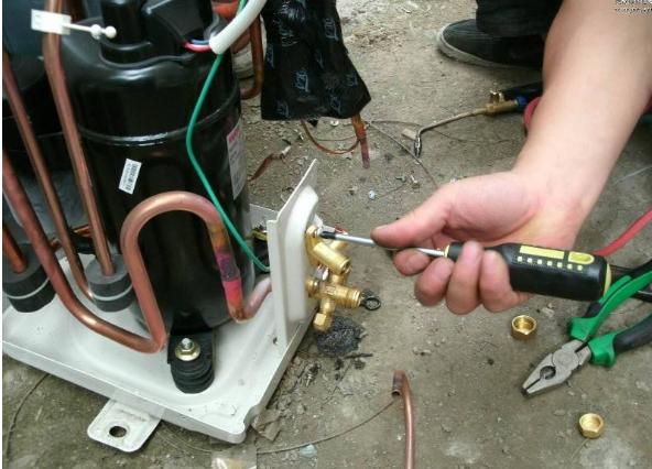 空调移机报价145元,空调移机500块钱