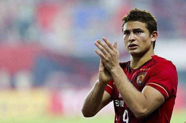 国足归化球员看法,归化球员对中国男足的看法