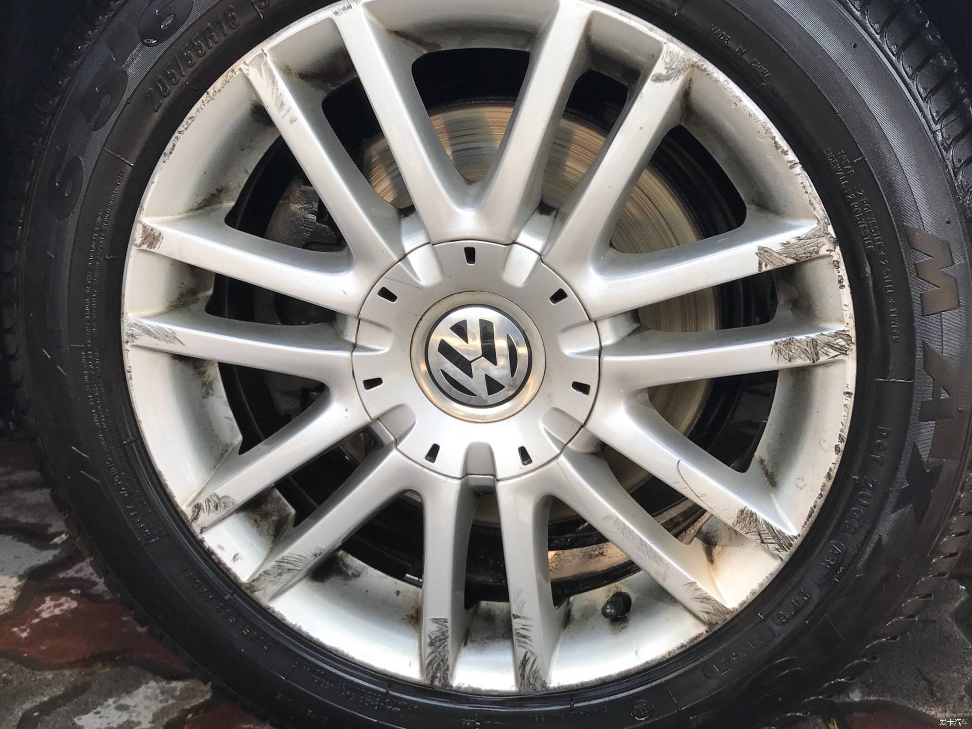 轮毂刮花了有必要修复,轮毂侧面刮花了有必要修复吗