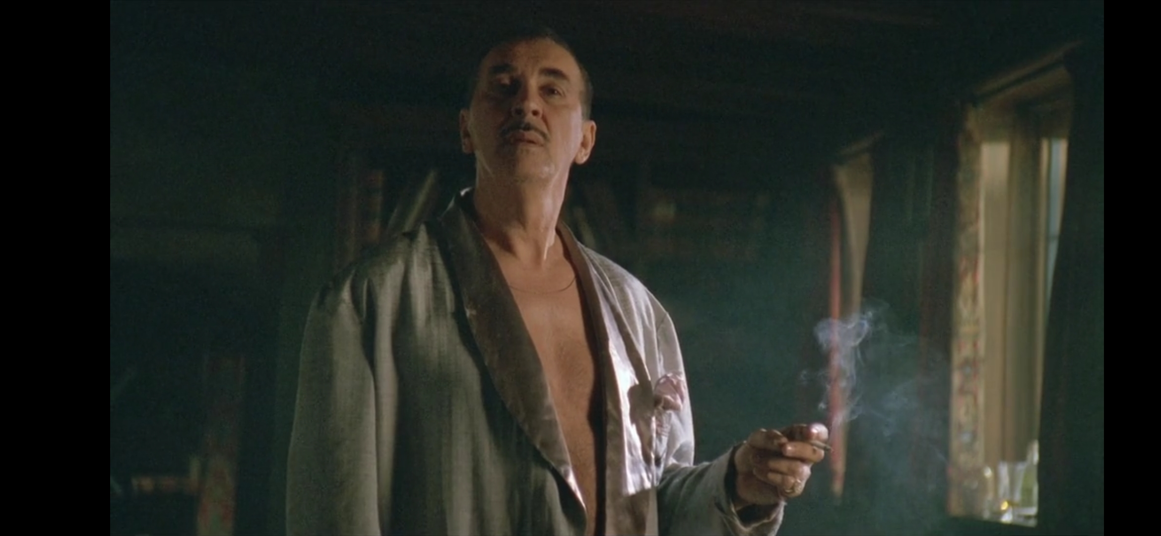 洛丽塔表达了怎样的情感,洛丽塔背后的真实故事