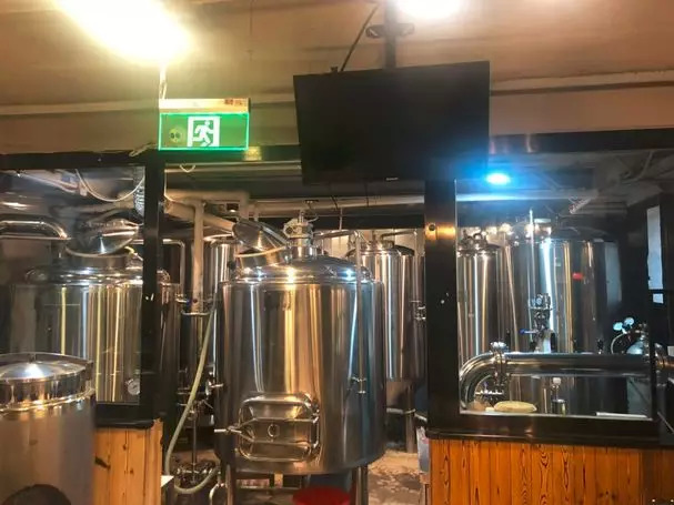 一天卖3万串的烧烤摊,烧烤只卖牛肉串