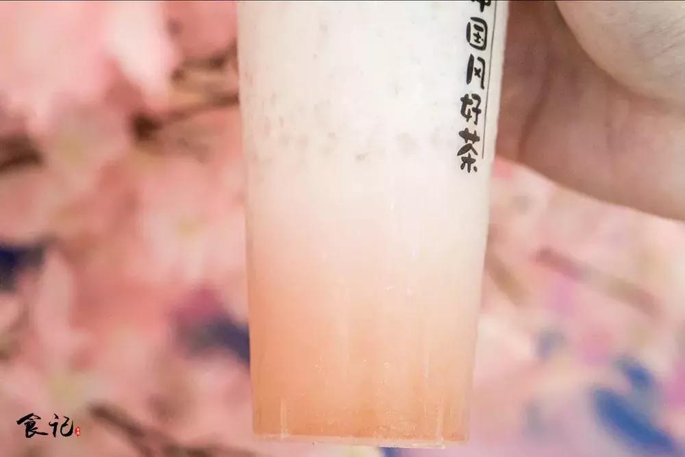 我太太太难了!体感36℃的襄阳夏天,全靠一杯高颜值的茶饮续命