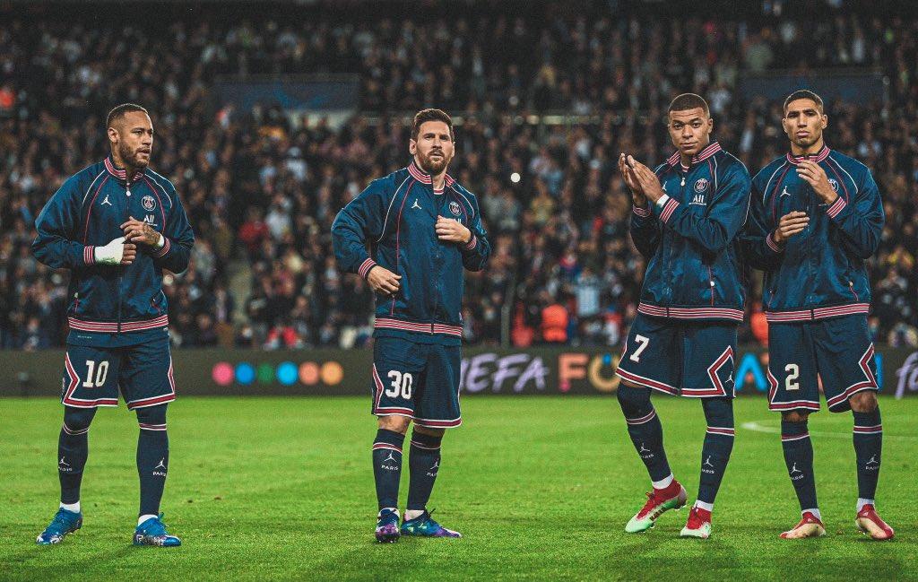 逗妹吐槽：梅西的巴黎首粒进球，送给了自己的老师