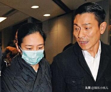 刘德华朱丽倩情史回顾,朱丽倩甘愿做刘德华身后的女人