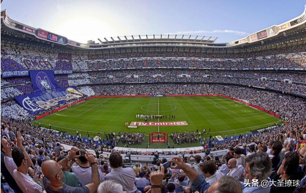 皇马官方晒伯纳乌球场最新翻新照,皇马伯纳乌球场翻新完还剩多少钱