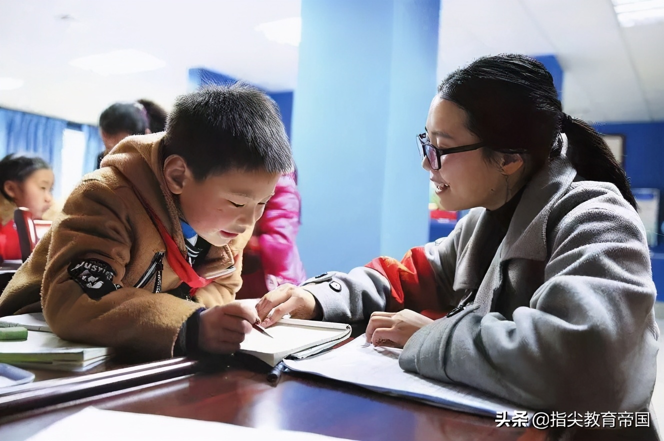 课文坐井观天里的反问句变陈述句,如何教孩子反问句改陈述句