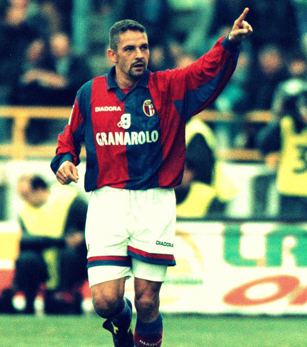 忧郁王子巴乔十佳球足坛传奇回顾,巴乔为什么得不到教练重用