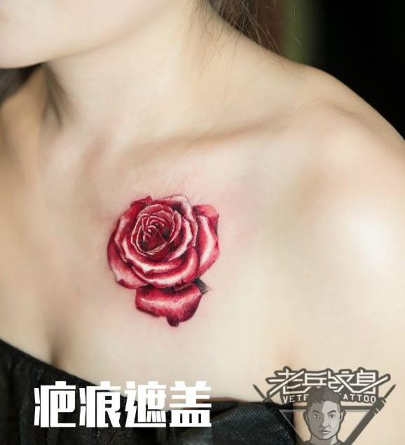 用纹身掩盖自己的伤疤,纹身是为了掩盖伤疤