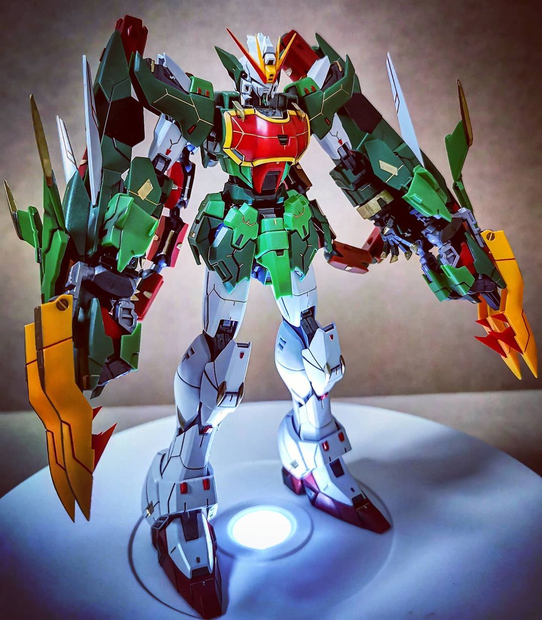 高达w4小强机体名称,w高达五个小强谁最强