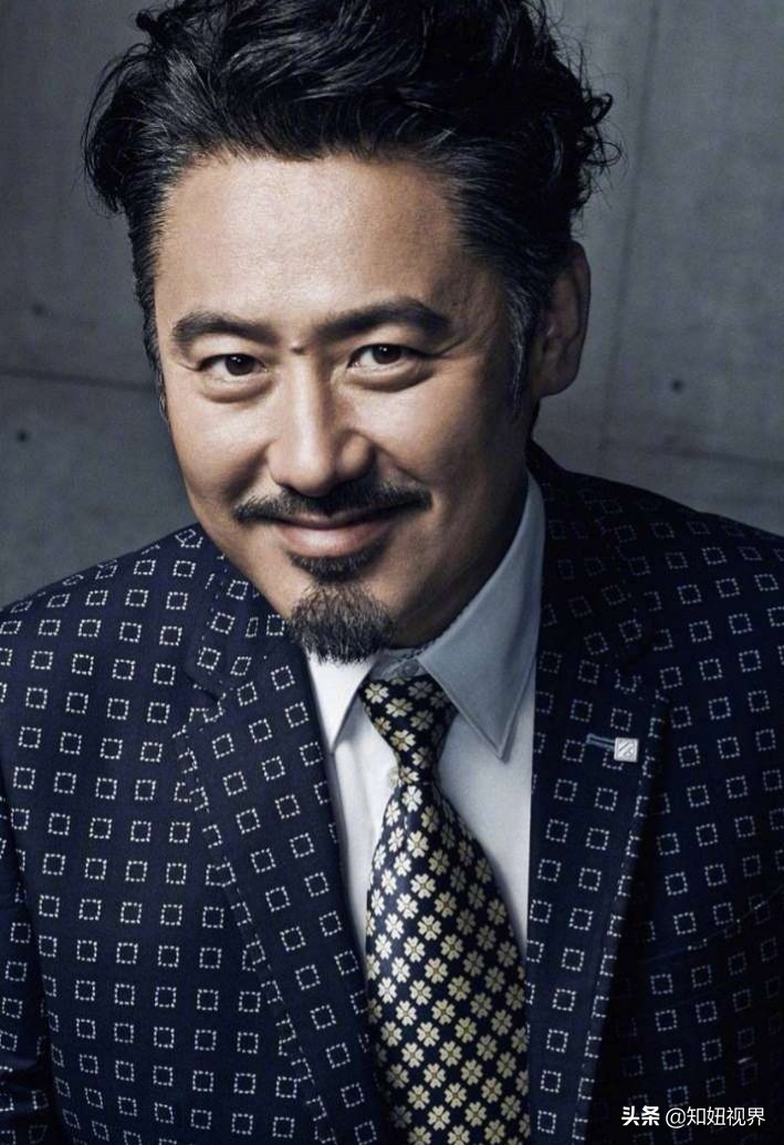 渣男的背后有一个他爱的人,渣男会尊重什么样的女生