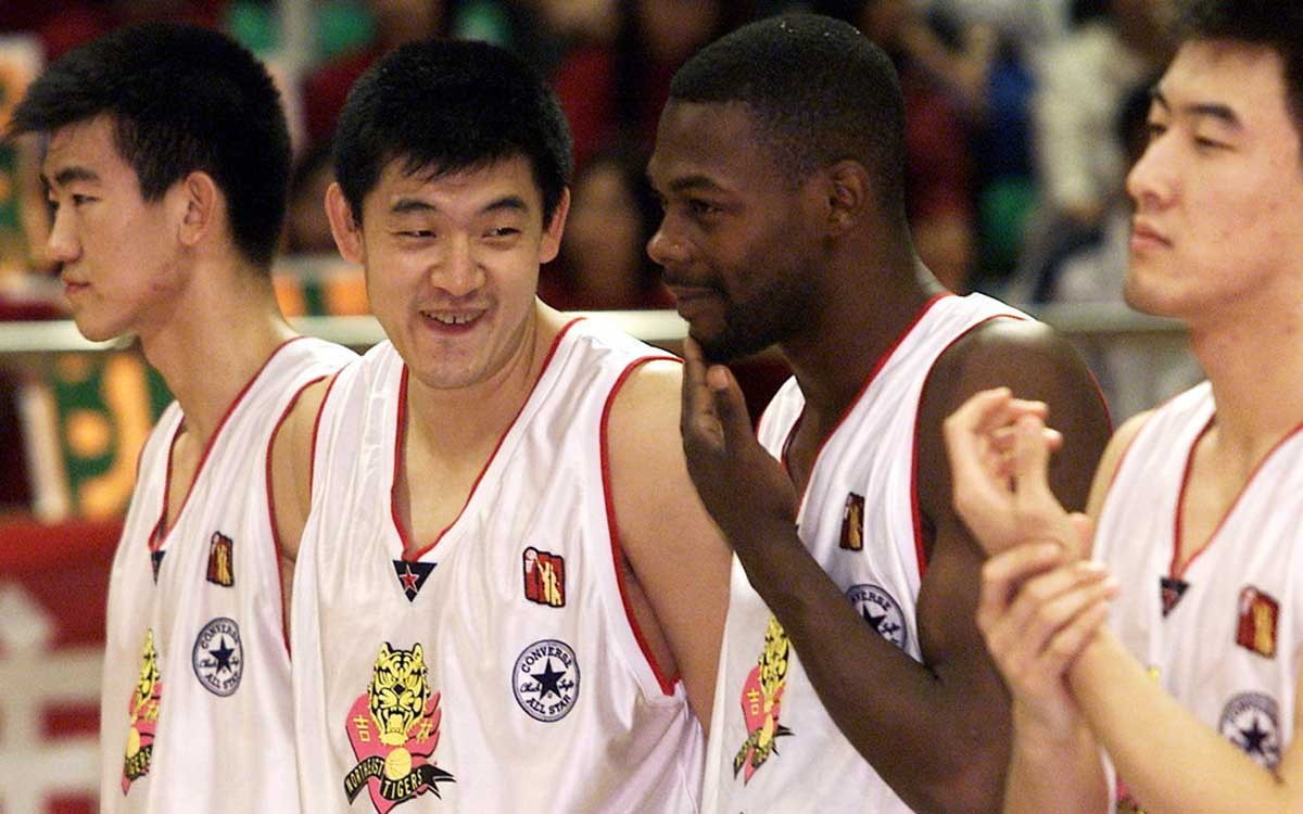 张卫平篮球集锦,张卫平为什么告别篮球