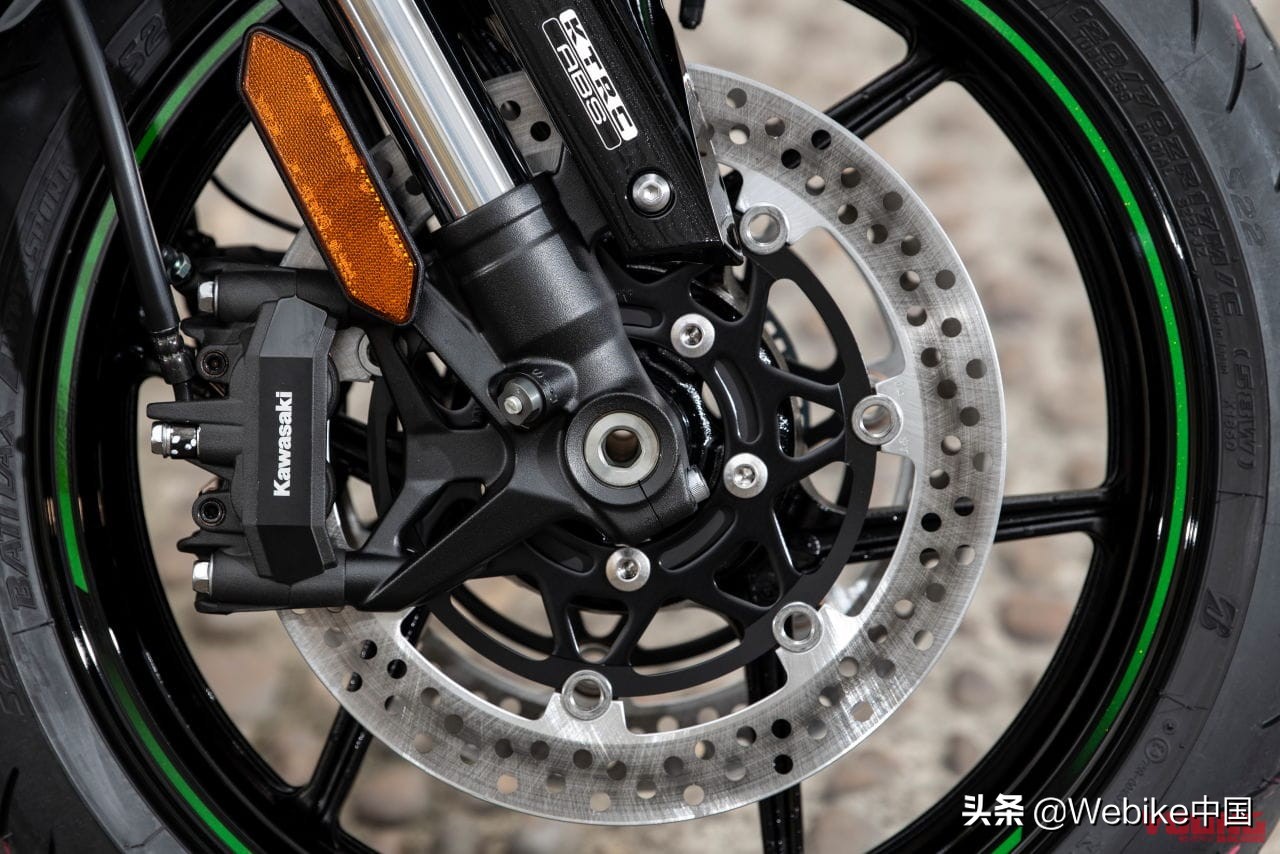 川崎忍者1000sx坐高,川崎ninja1000sx油耗