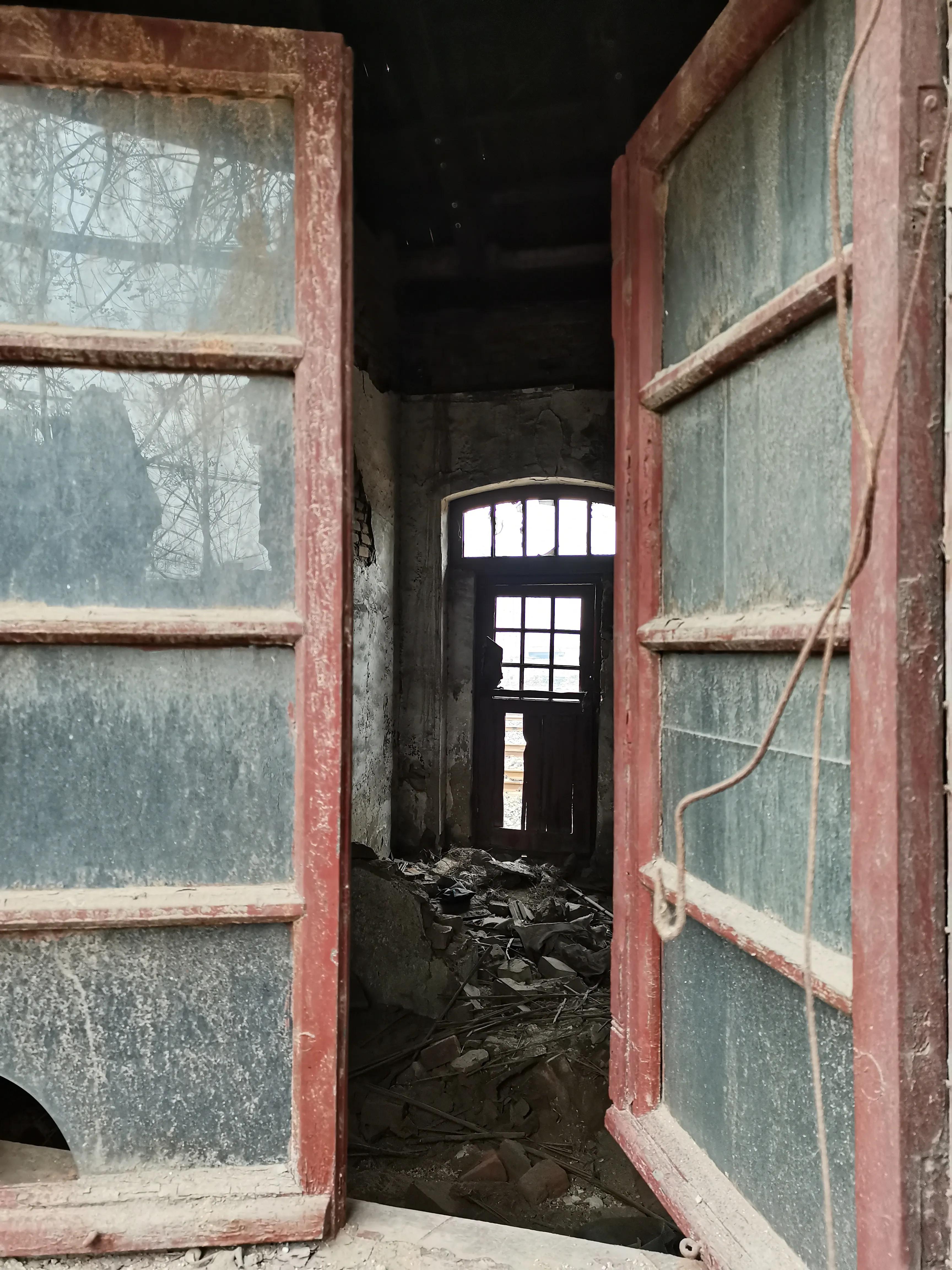 张博铁路南定北站效果图,张博铁路南定站