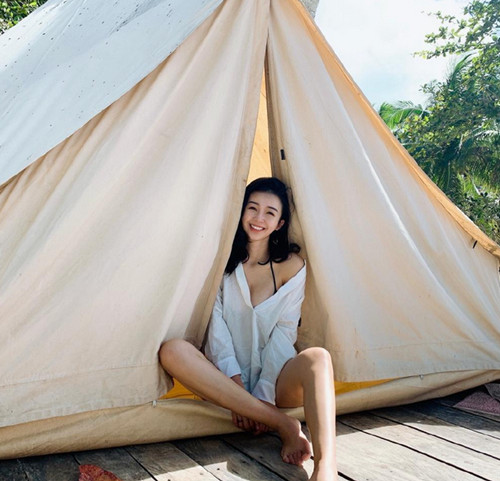 欧洲杯现场看球主播,欧洲杯美女网红