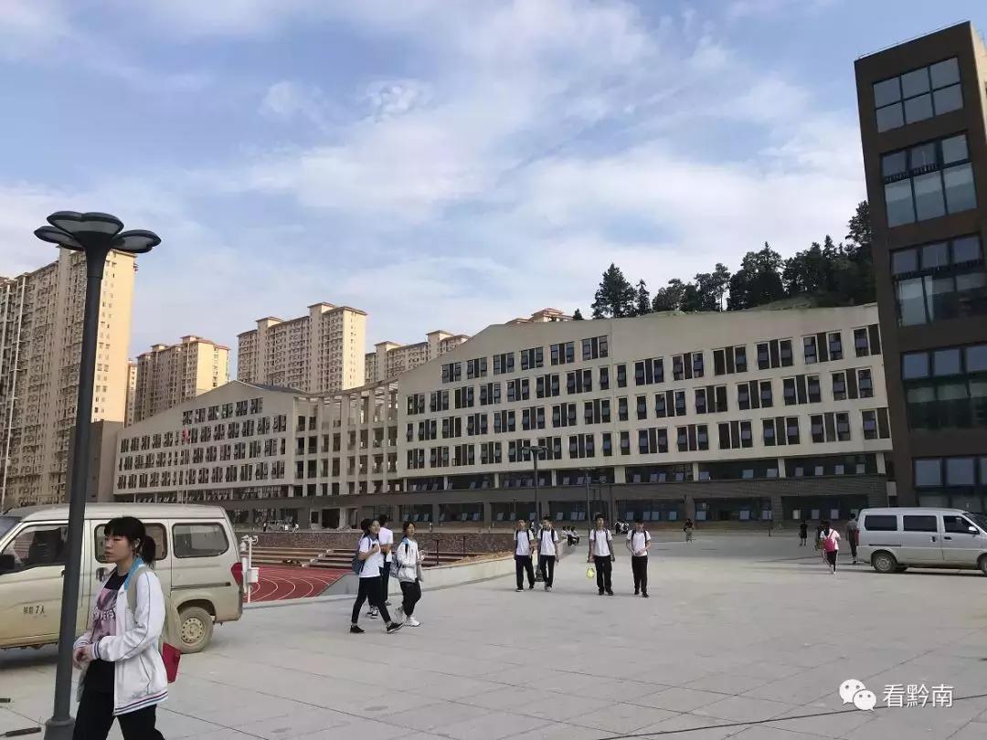 都匀三中是更名还是整体搬迁,都匀三中会搬迁匀东吗