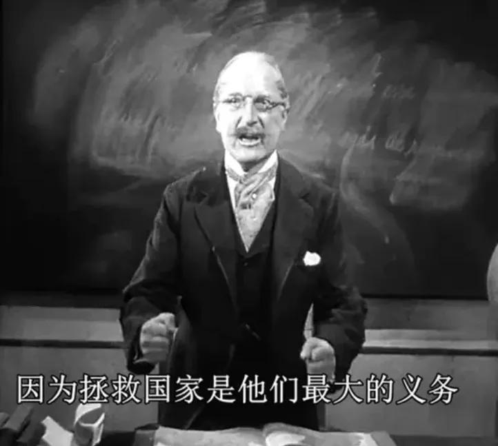 西线无战事回头的片段,西线无战事教会我们什么