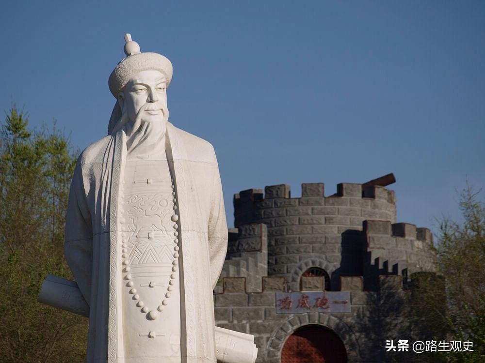 *疆新**各族人民在此人的统治下陷于绝境，1名健壮*奴男**仅售40枚银币