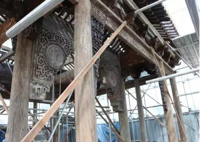 成龙捐收藏全部古建筑,成龙的古建筑和收藏品是什么