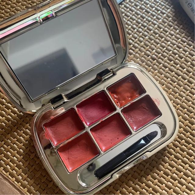 化妆师的化妆包里有什么,化妆师包里必备