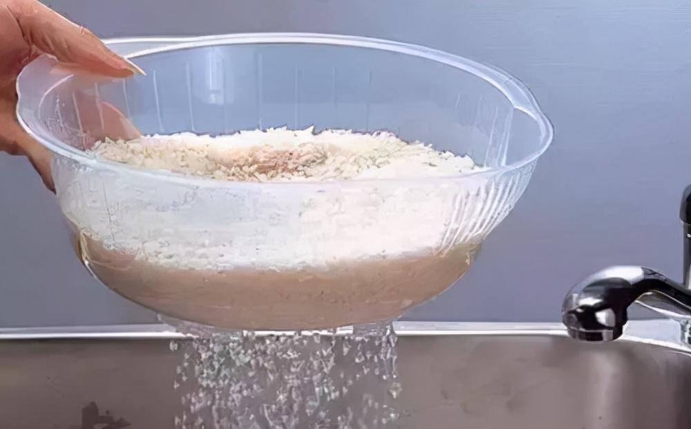 男朋友用的毛巾很臭怎么处理,为什么男的毛巾都很臭