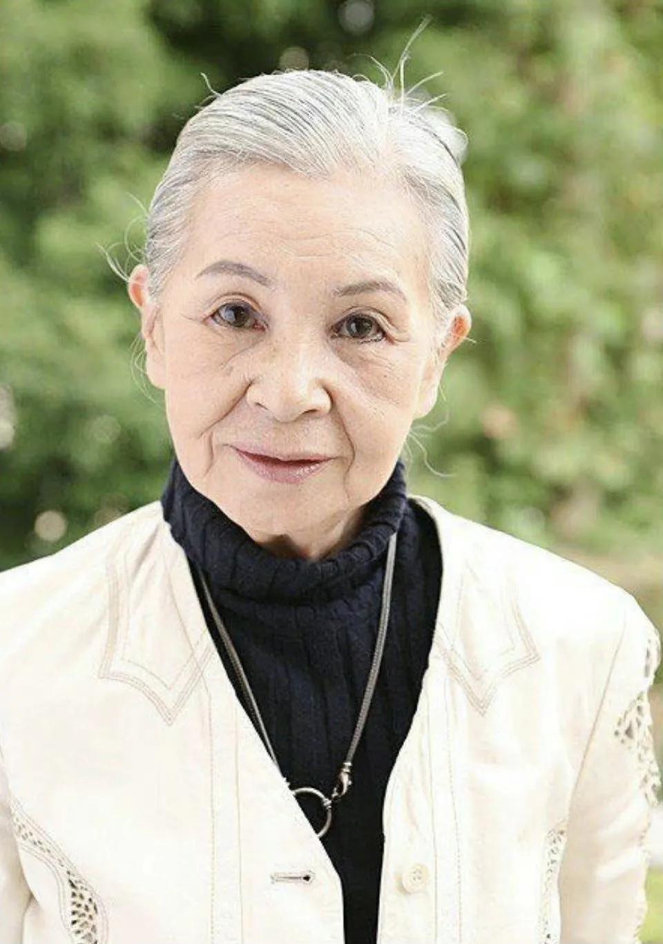 著名电影服装设计师和田惠美去世,章子怡张曼玉和田惠美