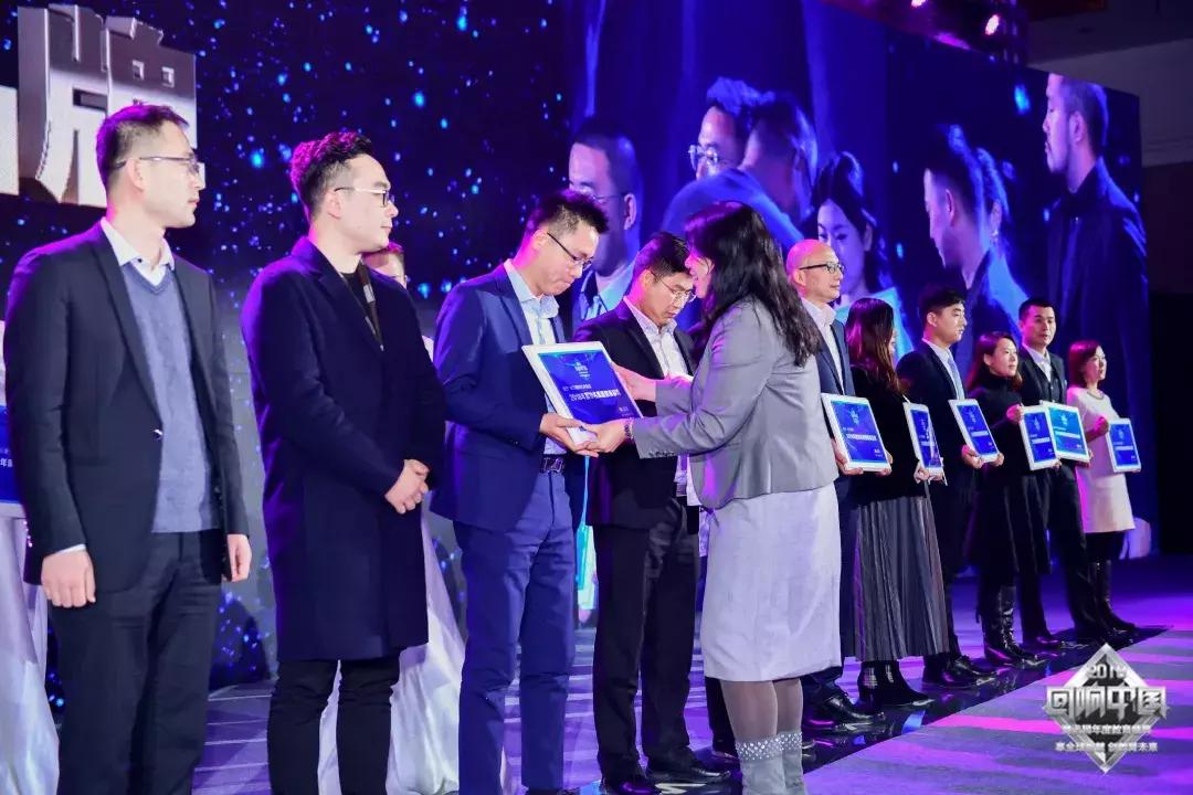 珠江钢琴艺术教室常德乐天店,珠江艺术中心钢琴教学