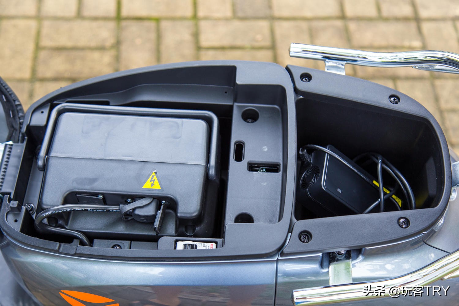 雅迪dm6真实价格,测评一辆1万多的雅迪电动车