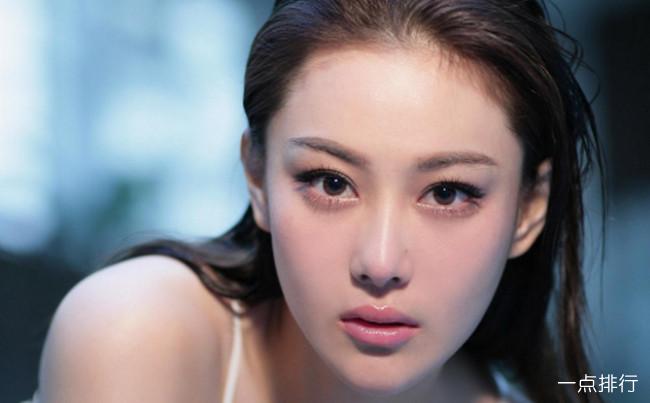 新垣结衣在日本排名第几,新垣结衣深度评价