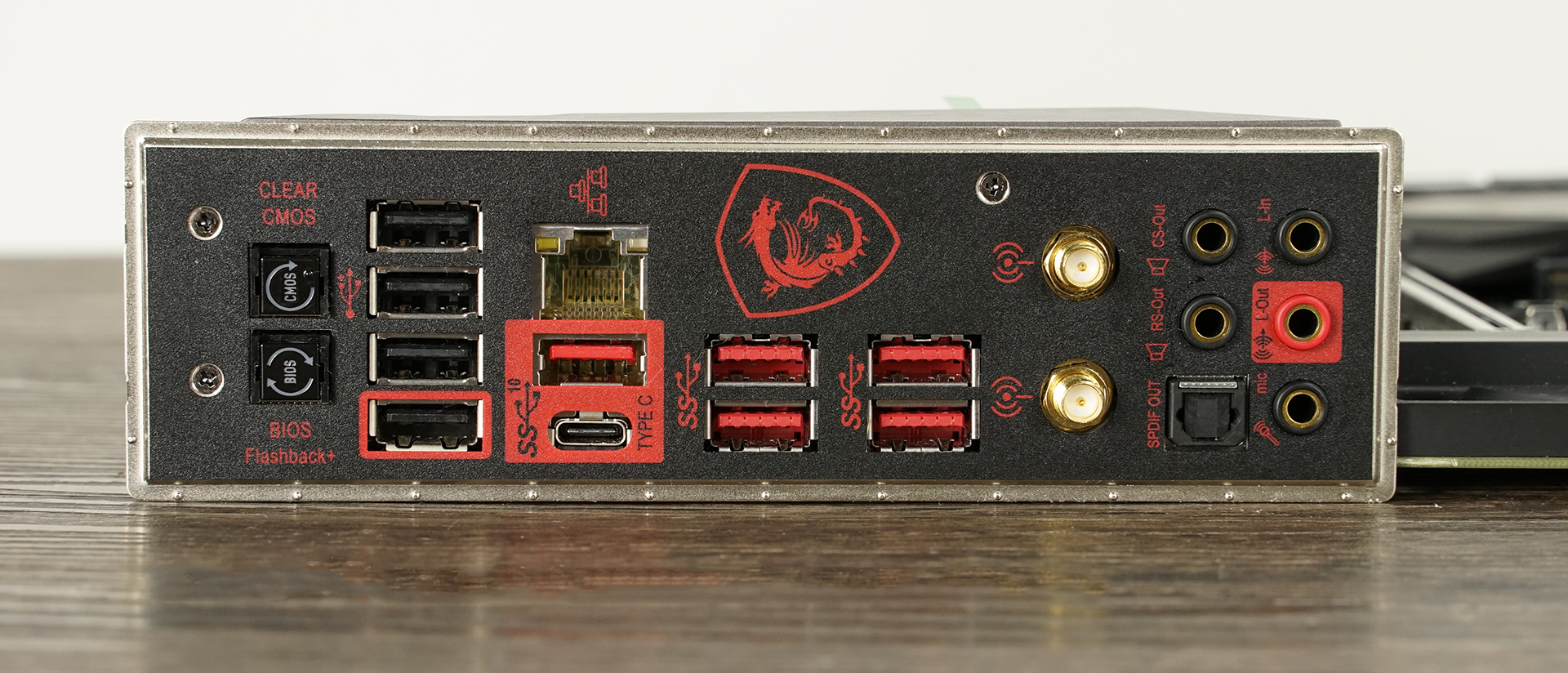 中奖了一个300元的散热却去装了台万元游戏主机？