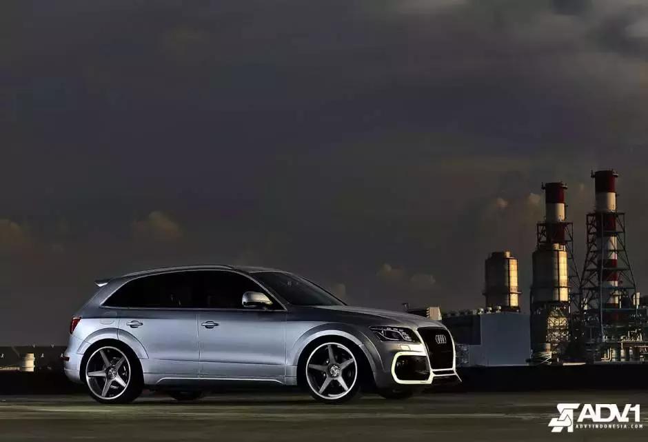 大片来袭！一台运动的“胖子”-奥迪Q5，改装后帅气姿态不输跑车